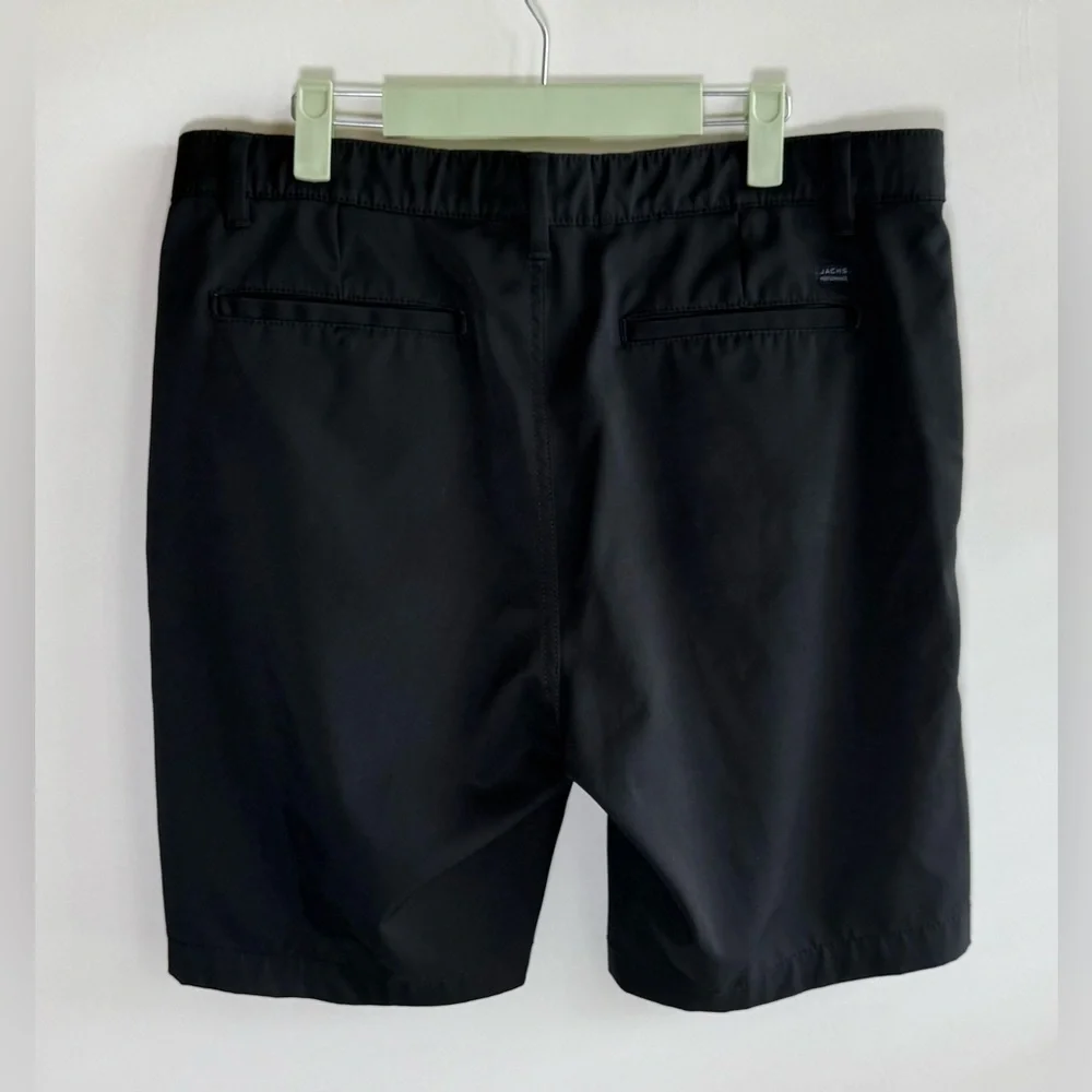 Jachs New York Performance shorts • Men’s size 34